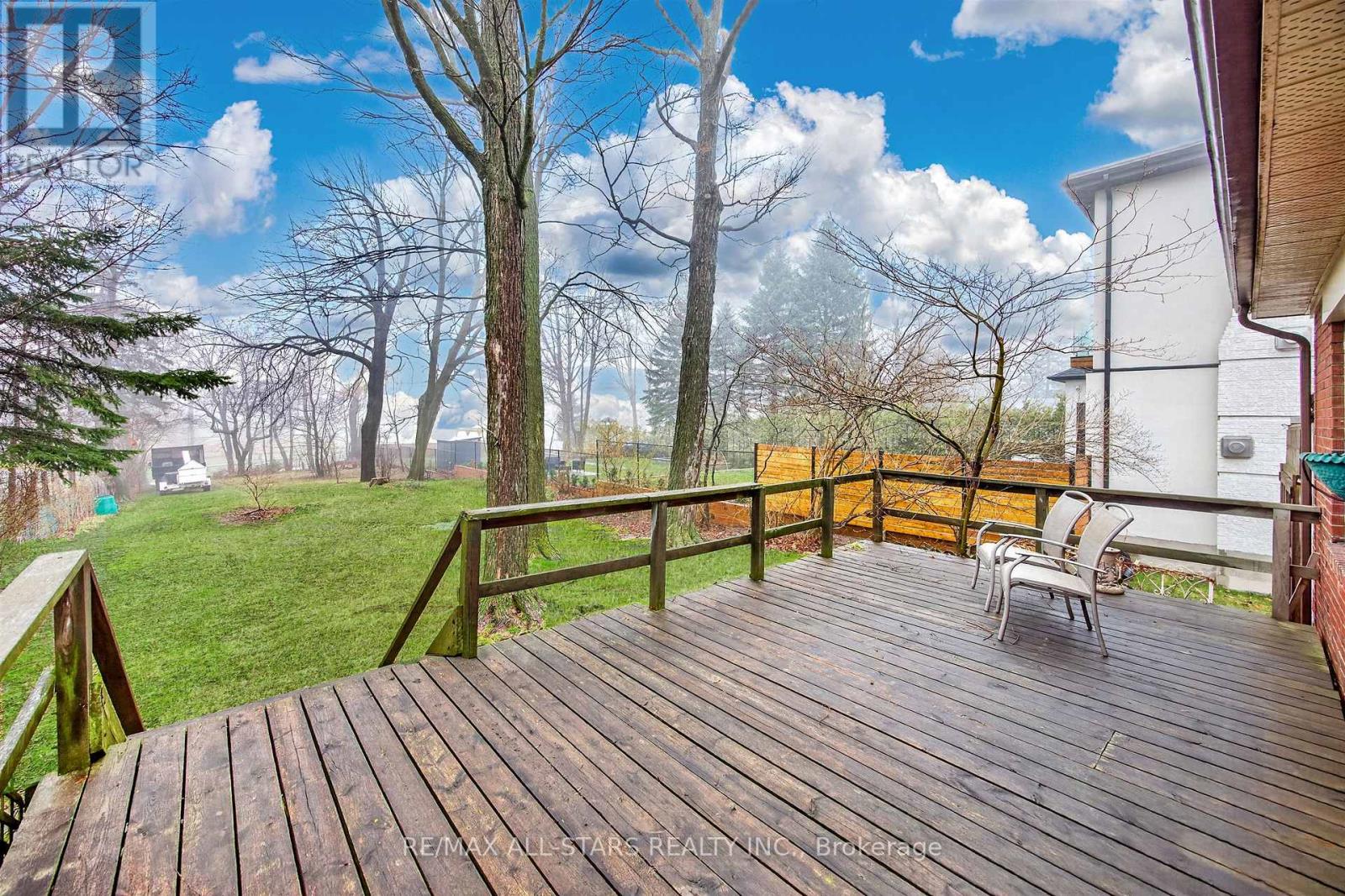 62 Larwood Boulevard, Toronto, Ontario  M1M 2M5 - Photo 23 - E13019308