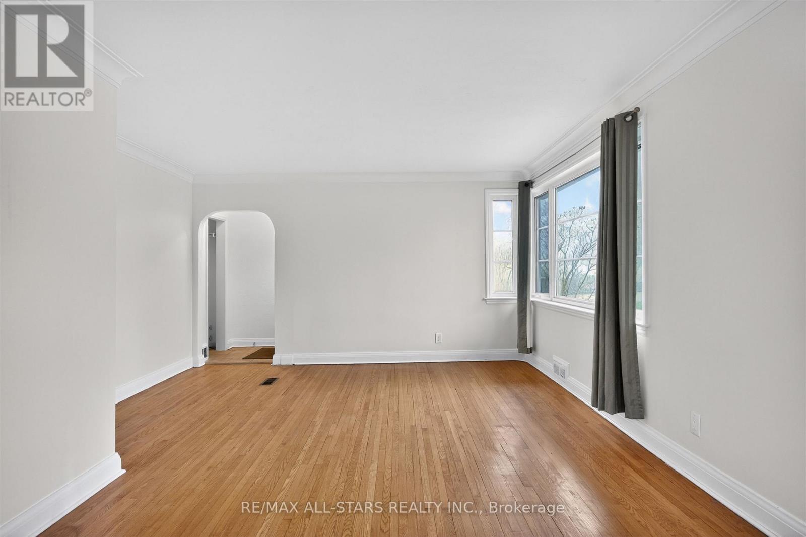 62 Larwood Boulevard, Toronto, Ontario  M1M 2M5 - Photo 8 - E13019308