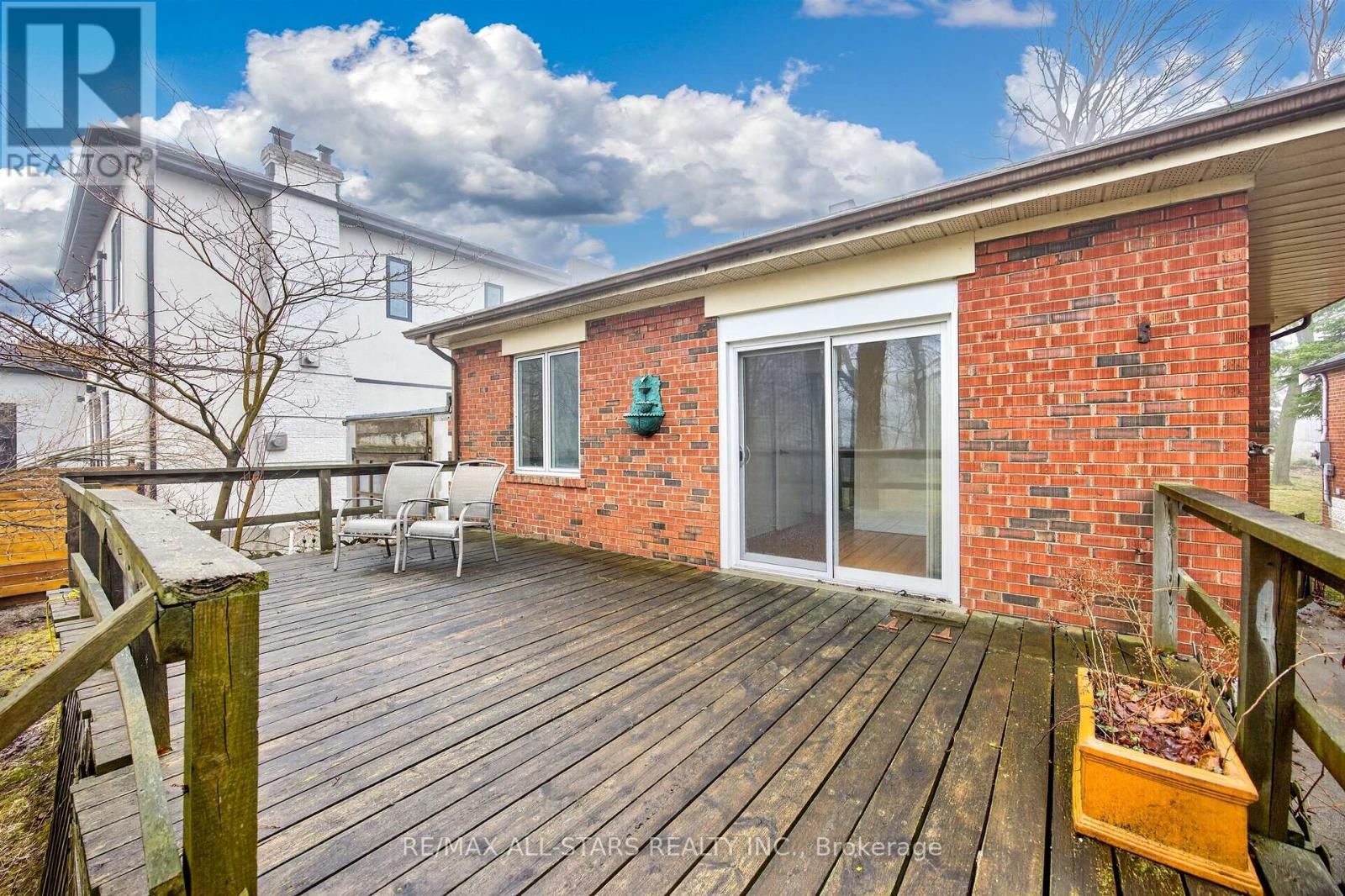 62 Larwood Boulevard, Toronto, Ontario  M1M 2M5 - Photo 24 - E13019308