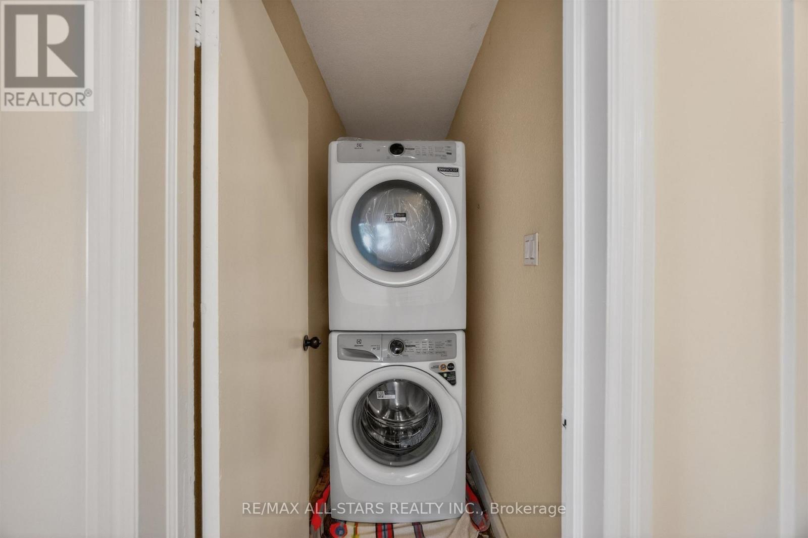 62 Larwood Boulevard, Toronto, Ontario  M1M 2M5 - Photo 22 - E13019308