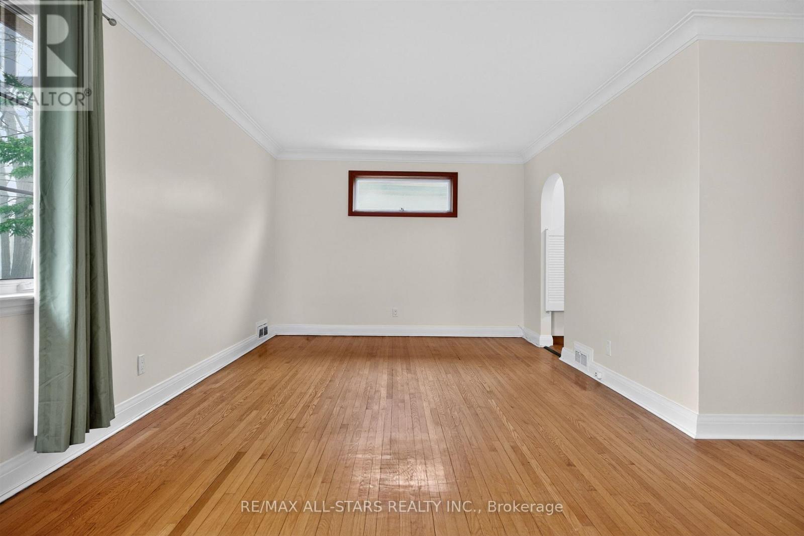 62 Larwood Boulevard, Toronto, Ontario  M1M 2M5 - Photo 5 - E13019308