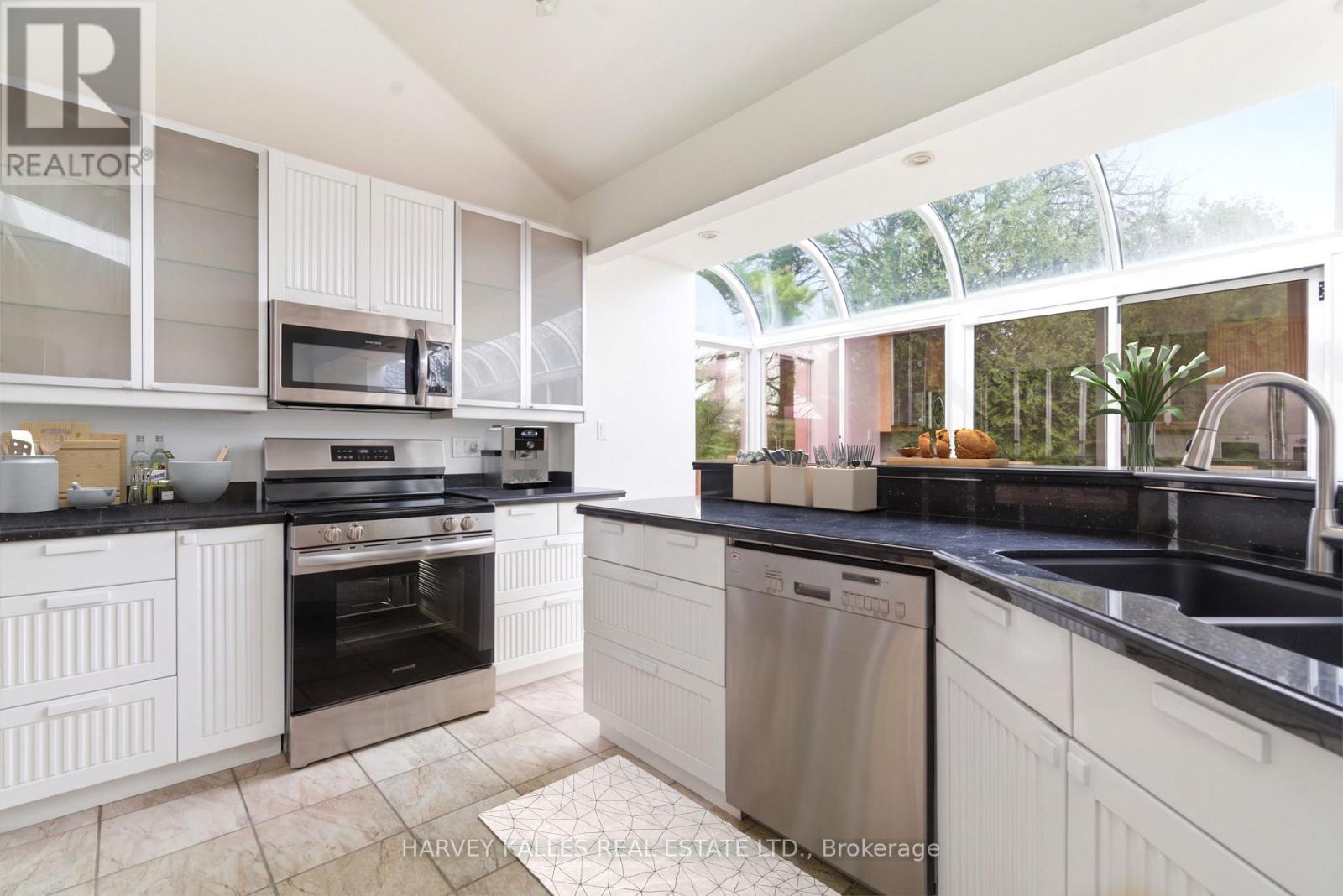 8 Oak Drive, Puslinch, Ontario  N0B 2J0 - Photo 13 - X13019806