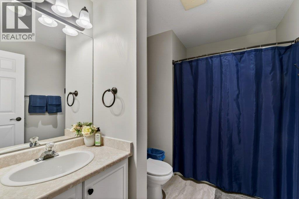 1261 Trans Canada Highway Unit# 3, Sorrento, British Columbia  V0E 2W0 - Photo 37 - 10383488