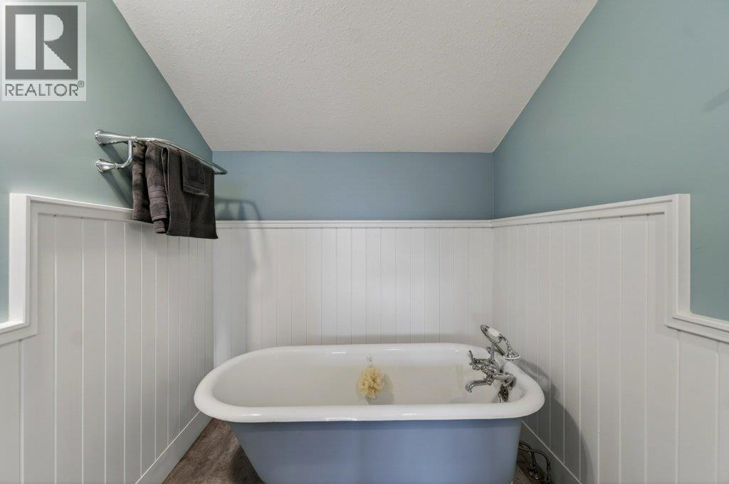 1261 Trans Canada Highway Unit# 3, Sorrento, British Columbia  V0E 2W0 - Photo 54 - 10383488