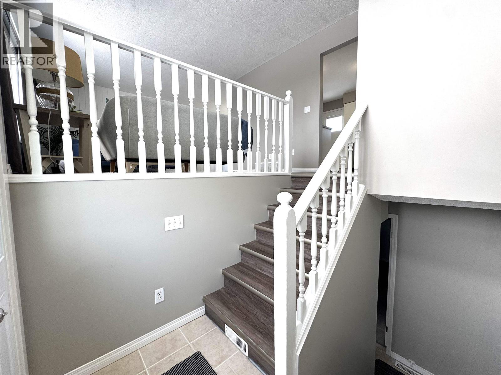 11224 92 Street, Fort St. John, British Columbia  V1J 4Y3 - Photo 5 - R3109440