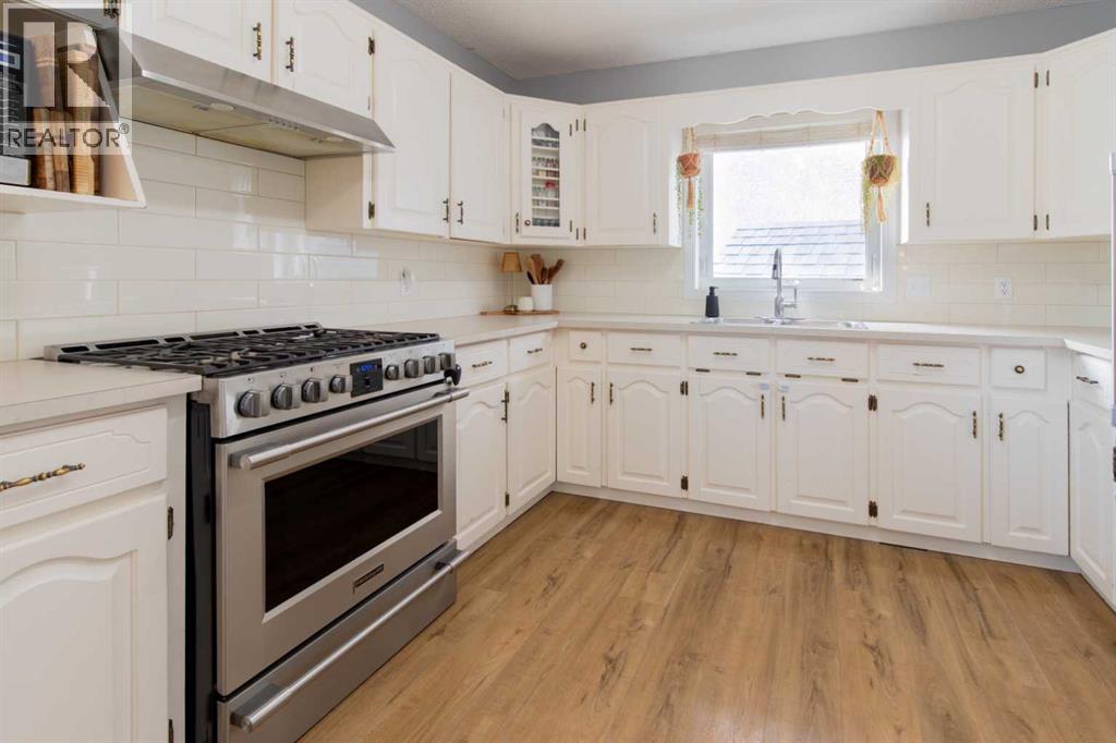 19 Beaverbrook Bay N, Lethbridge, Alberta  T1H 5Z6 - Photo 16 - A2303128