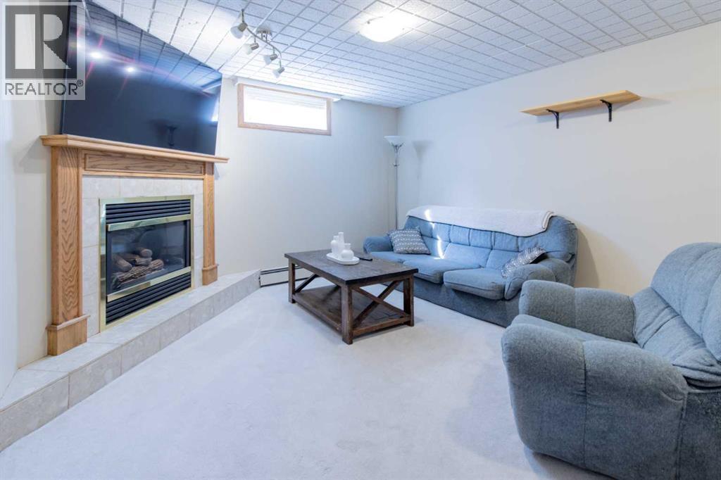 19 Beaverbrook Bay N, Lethbridge, Alberta  T1H 5Z6 - Photo 34 - A2303128