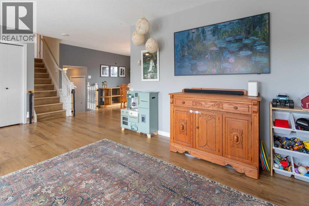 19 Beaverbrook Bay N, Lethbridge, Alberta  T1H 5Z6 - Photo 6 - A2303128