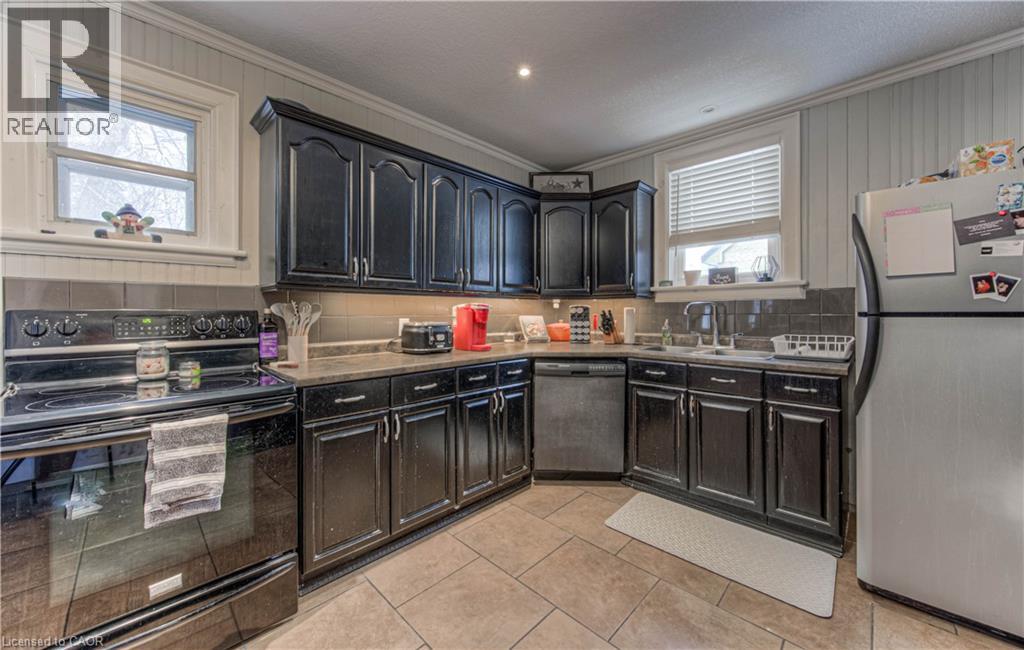 530 St David Street N, Fergus, Ontario  N1M 2K4 - Photo 14 - 40821402