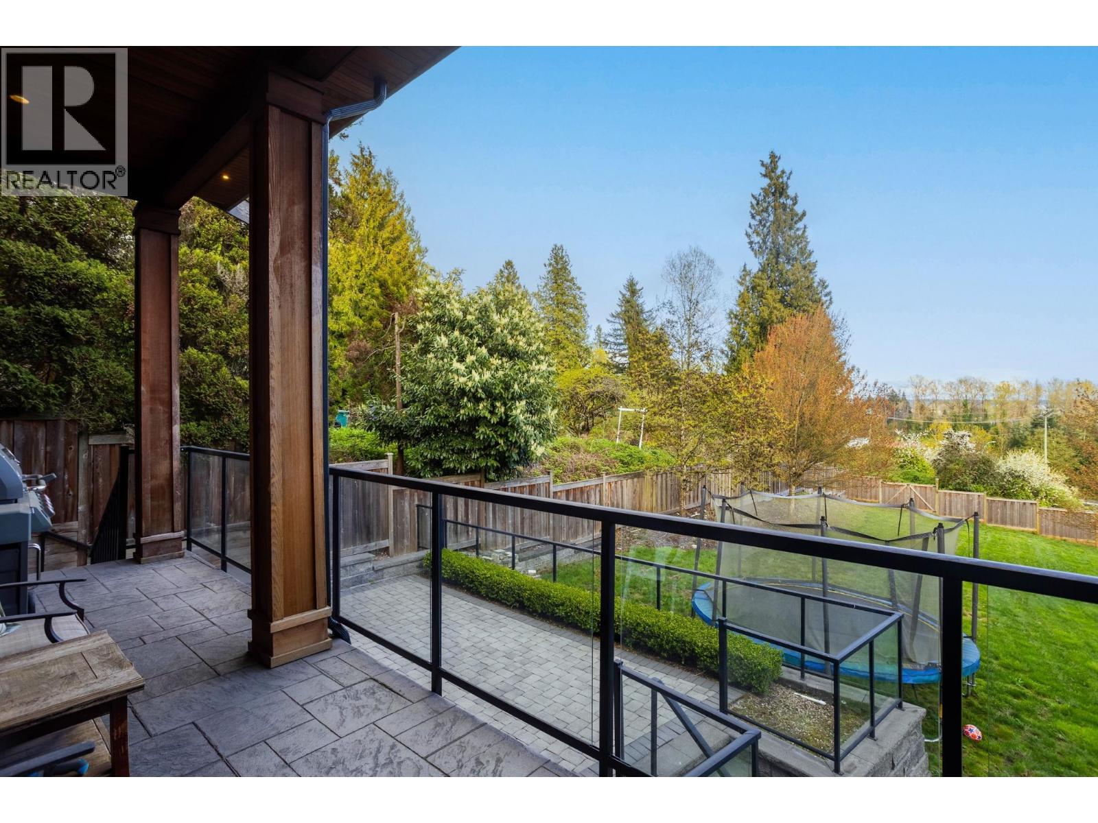 8656 Gilley Avenue, Burnaby, British Columbia  V5J 4Y5 - Photo 39 - R3106453