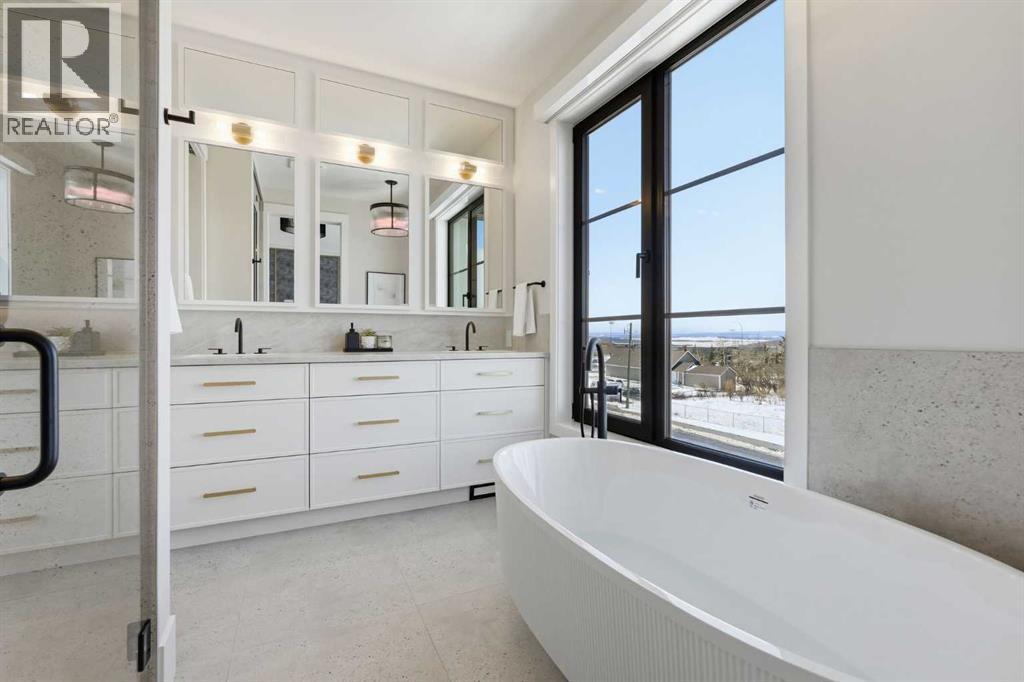 105, 1700 73 Street SW, Calgary, Alberta  T3H 0J6 - Photo 33 - A2281759