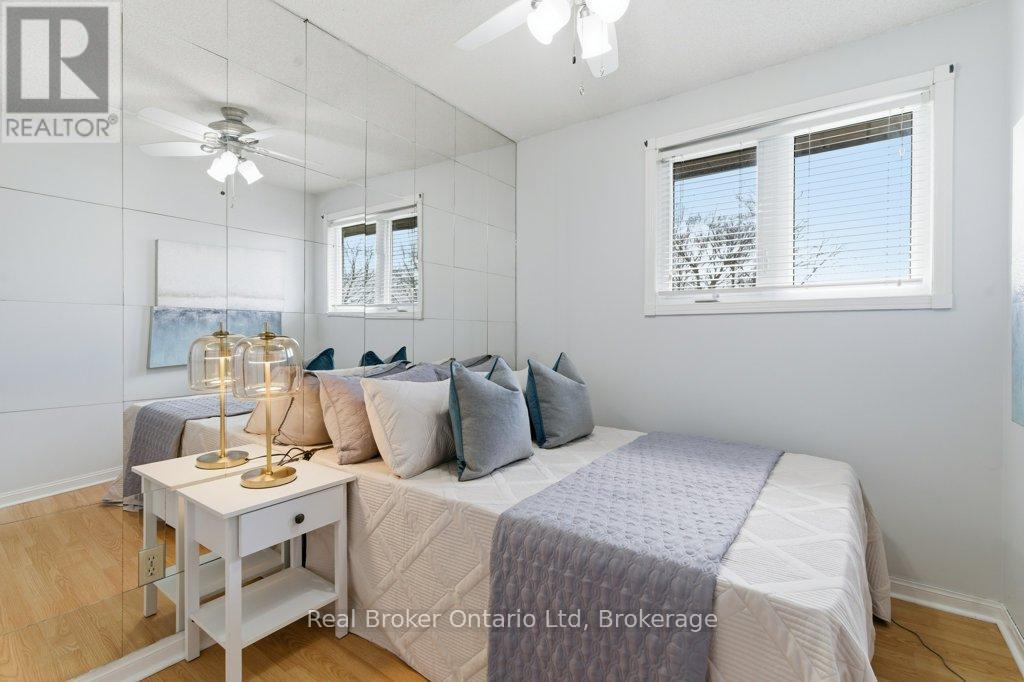 68 Settlers Drive, Kitchener, Ontario  N2E 2L8 - Photo 17 - X13020242