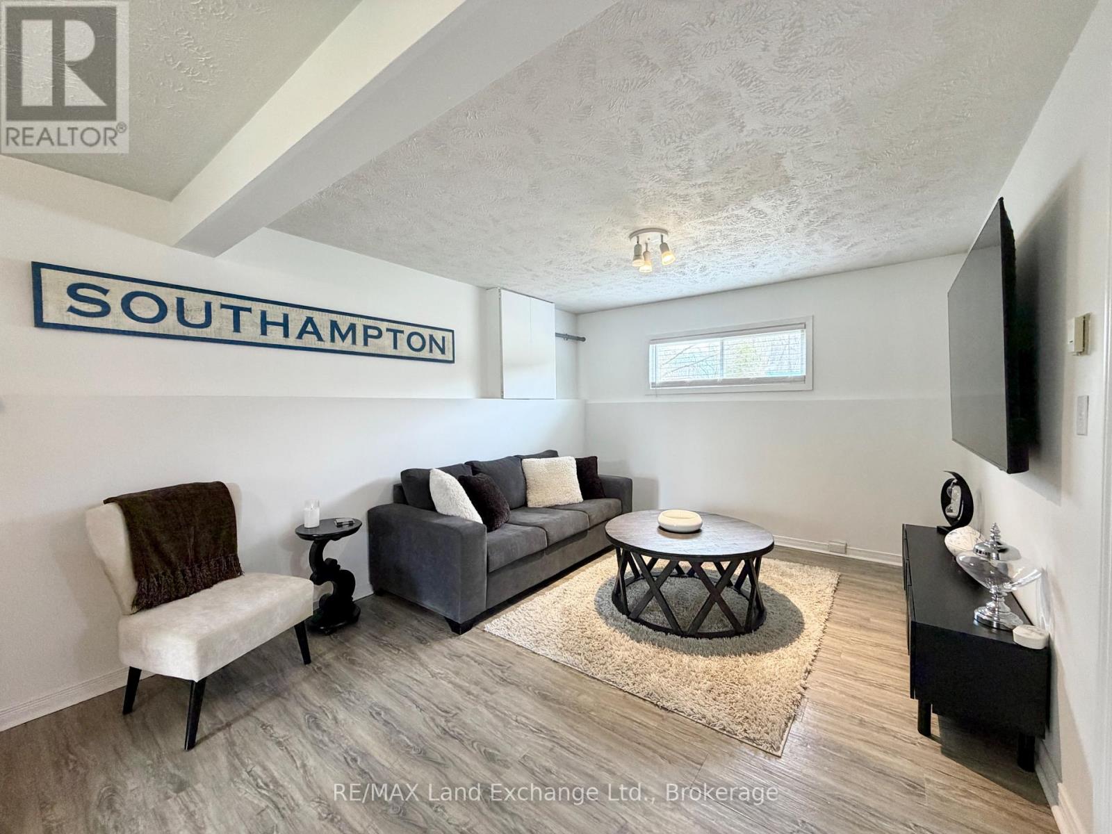 375 Lansdowne Street, Saugeen Shores, Ontario  N0H 2L0 - Photo 15 - X13020264