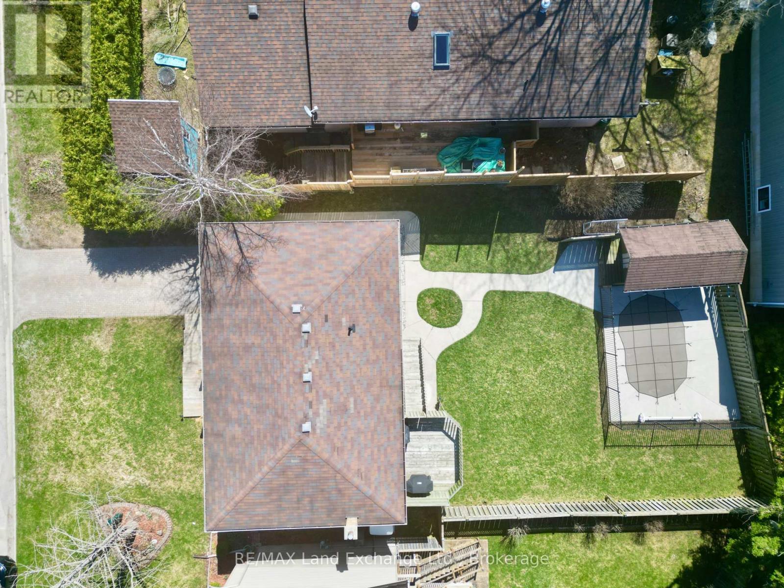 375 Lansdowne Street, Saugeen Shores, Ontario  N0H 2L0 - Photo 25 - X13020264