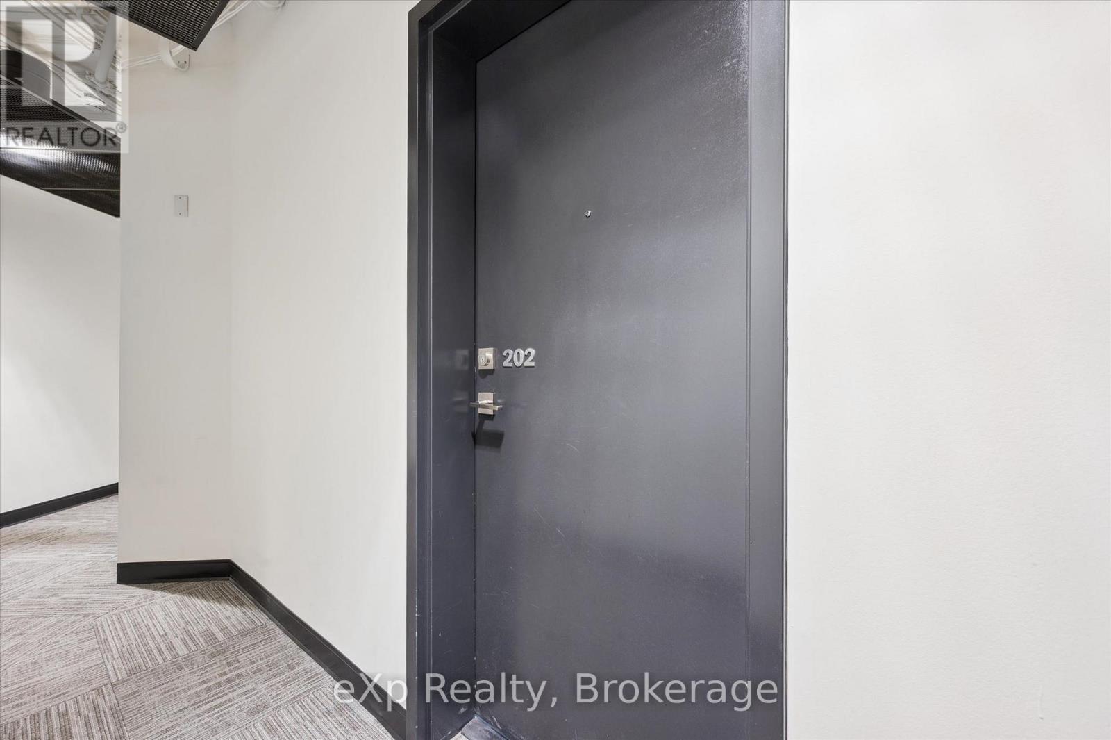 202 - 690 King Street W, Waterloo, Ontario  N2H 5L8 - Photo 10 - X13020376