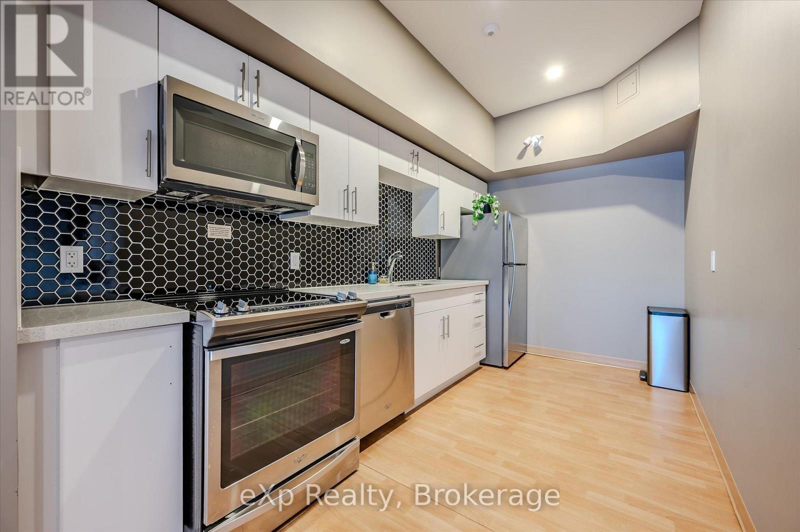 202 - 690 King Street W, Waterloo, Ontario  N2H 5L8 - Photo 32 - X13020376