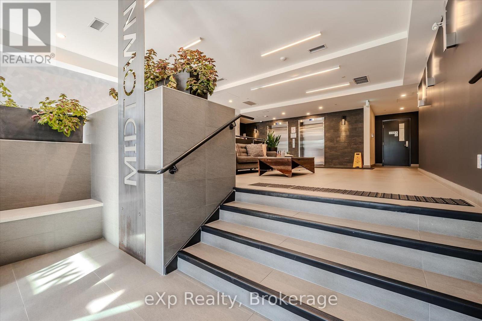 202 - 690 King Street W, Waterloo, Ontario  N2H 5L8 - Photo 5 - X13020376