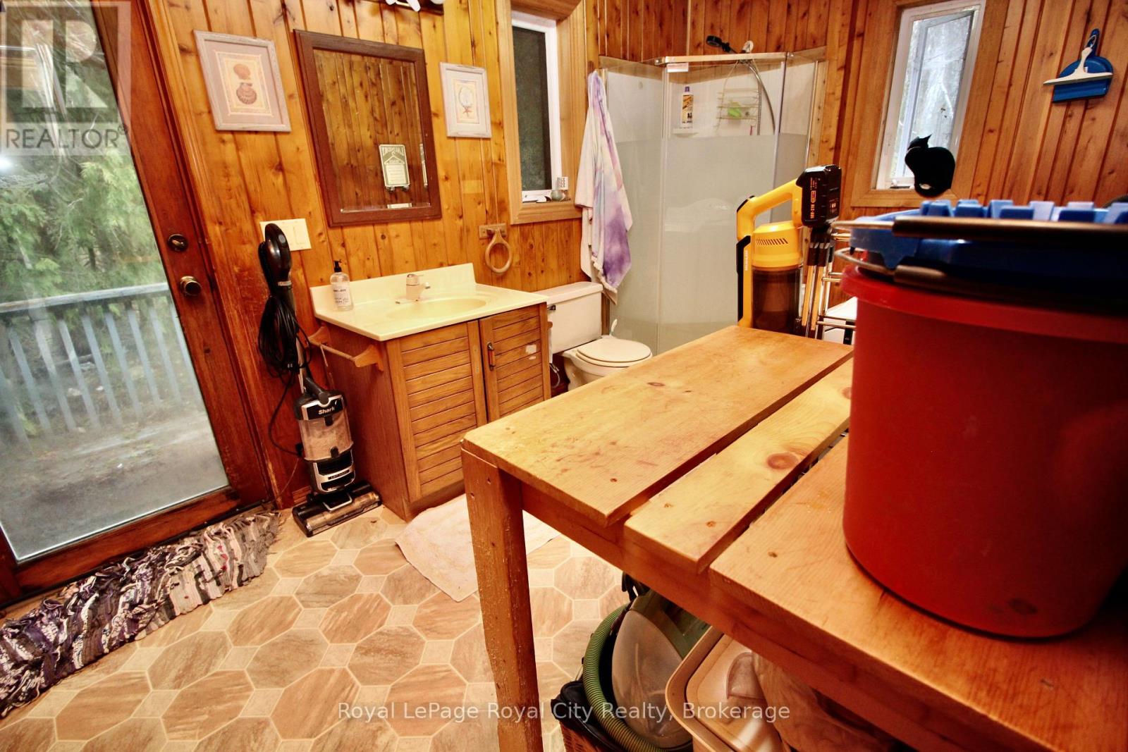 192 Mcarthur Road, Northern Bruce Peninsula, Ontario  N0H 2R0 - Photo 10 - X13020388