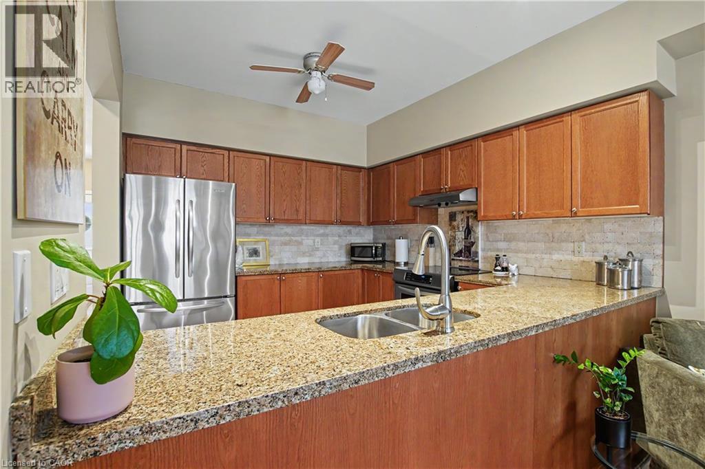 81 Valridge Drive Unit# 44, Ancaster, Ontario  L9G 5B6 - Photo 10 - 40821170