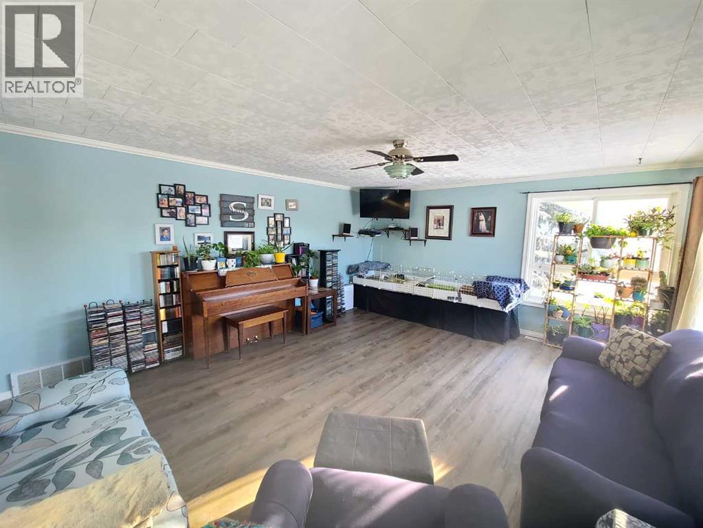 9 Rue Lavoie, St. Isidore, Alberta  T0H 3B0 - Photo 5 - A2303399