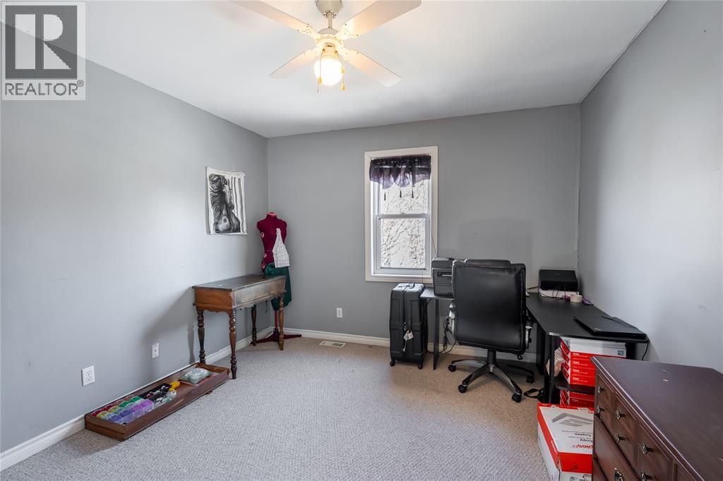 85 Main Street, Wallaceburg, Ontario  N8A 2G7 - Photo 21 - 26004619