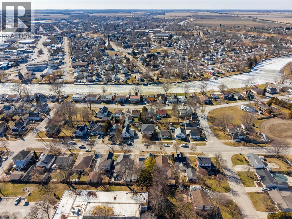 85 Main Street, Wallaceburg, Ontario  N8A 2G7 - Photo 25 - 26004619