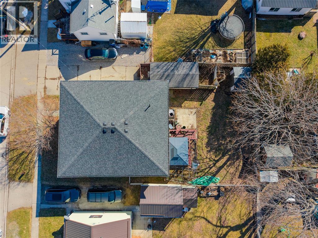 85 Main Street, Wallaceburg, Ontario  N8A 2G7 - Photo 24 - 26004619