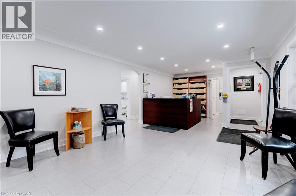 2409 Walker's Line, Burlington, Ontario  L7M 4K1 - Photo 4 - 40822449