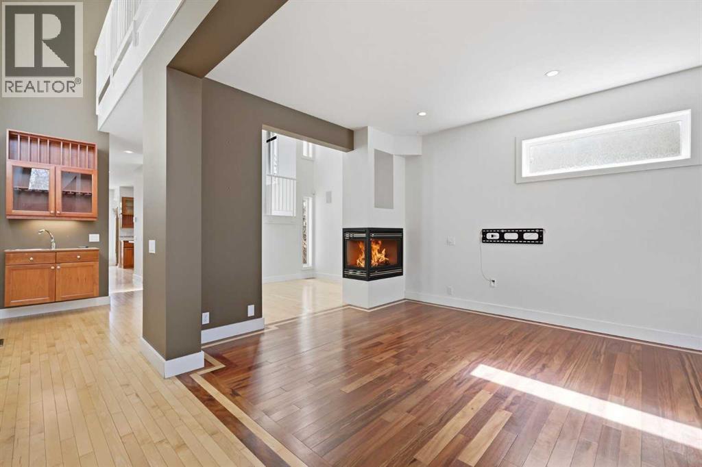 2606 25a Street Sw, Calgary, Alberta  T3E 1Z4 - Photo 5 - A2300530