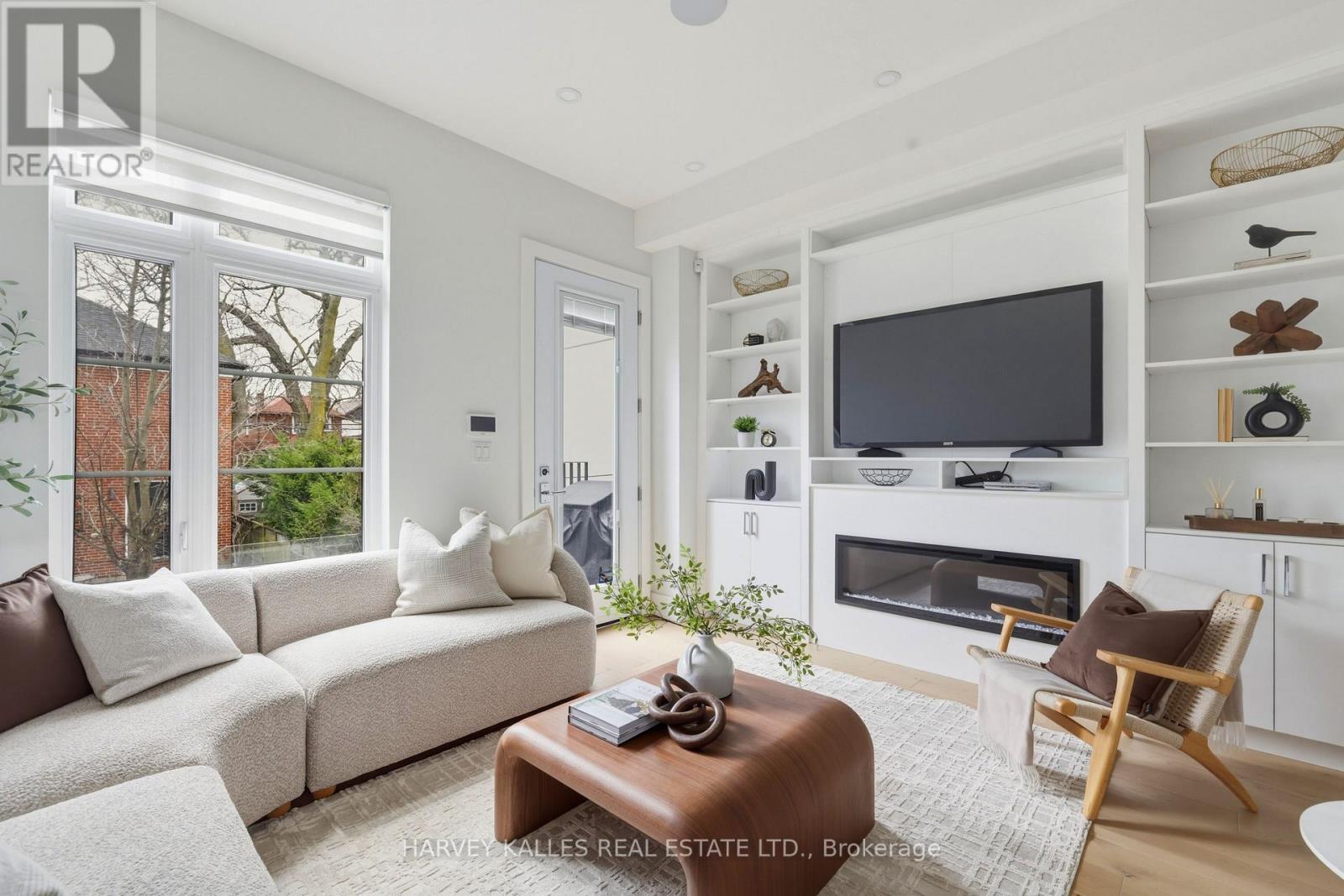 599 Soudan Avenue, Toronto, Ontario  M4S 1X1 - Photo 19 - C13020224