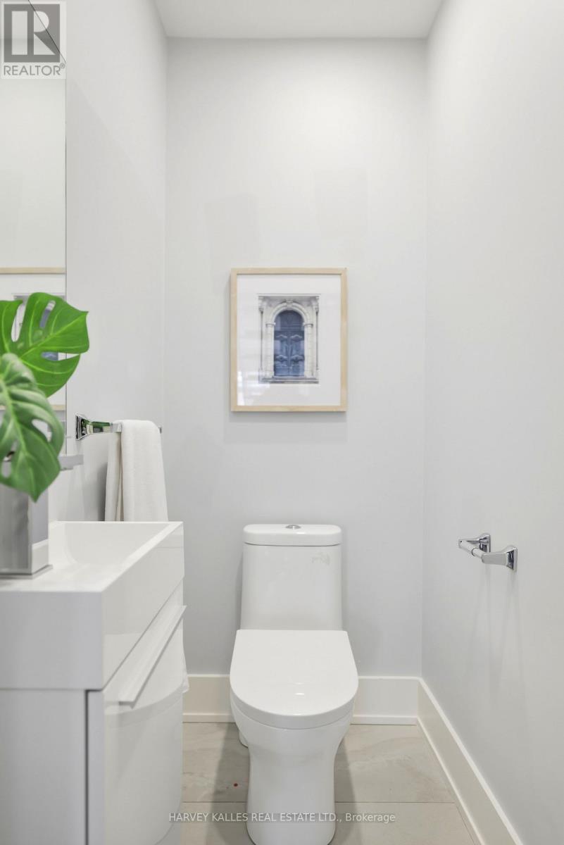 599 Soudan Avenue, Toronto, Ontario  M4S 1X1 - Photo 23 - C13020224