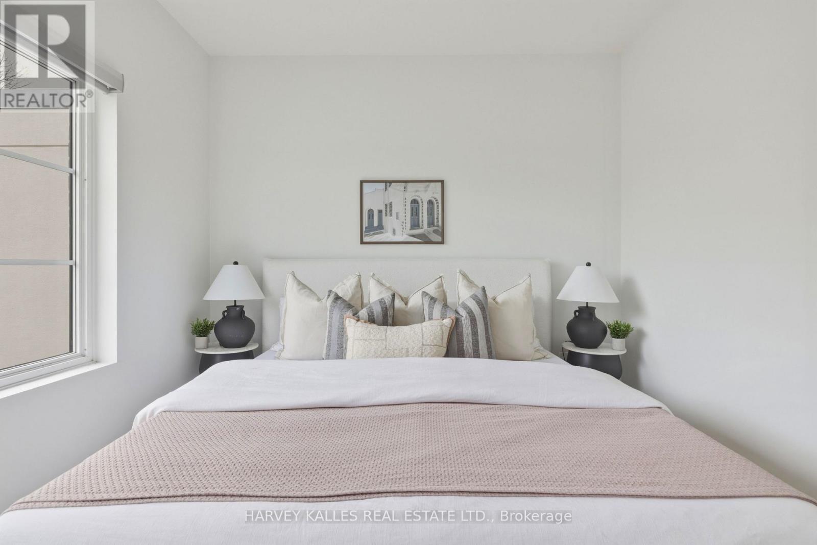 599 Soudan Avenue, Toronto, Ontario  M4S 1X1 - Photo 28 - C13020224