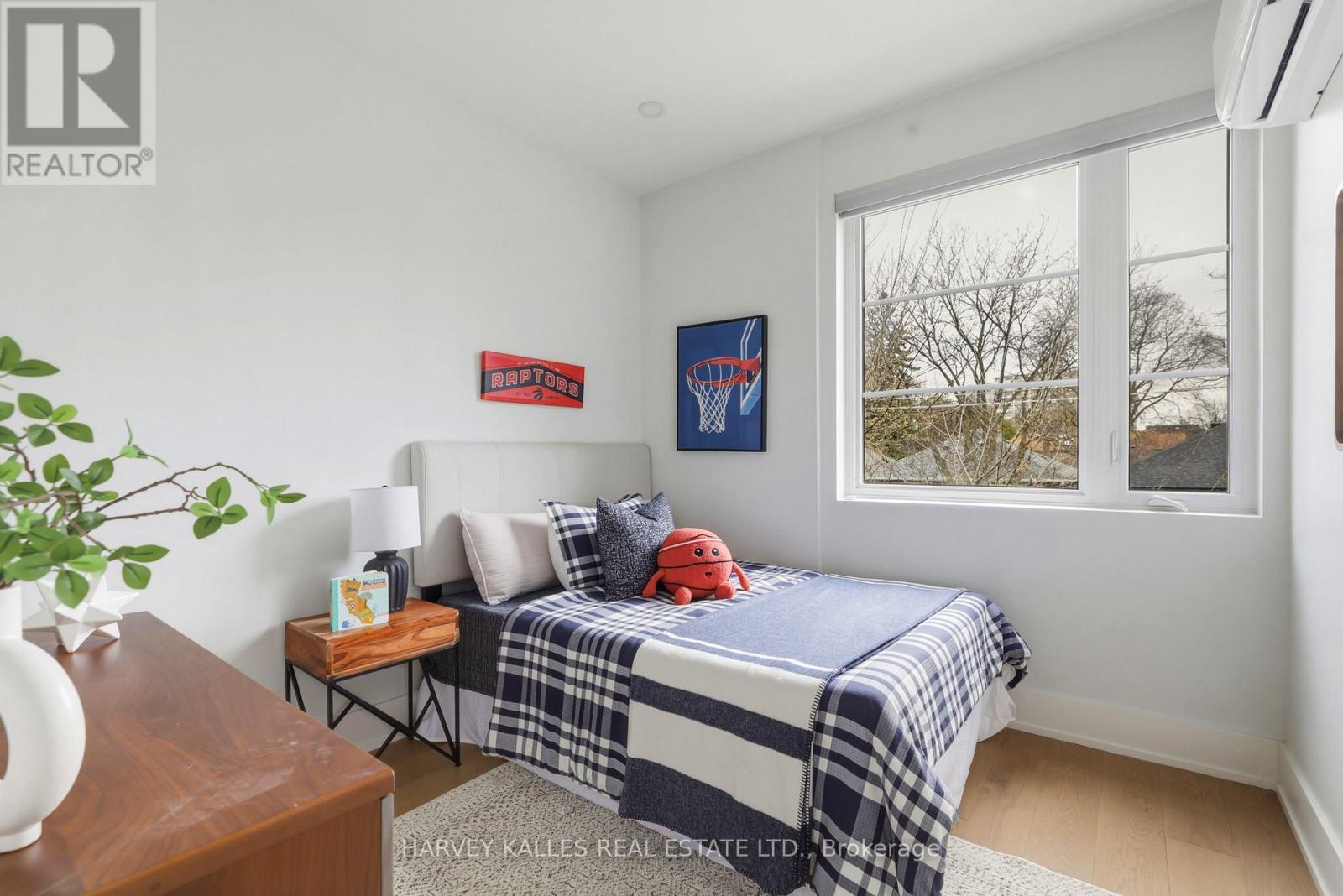 599 Soudan Avenue, Toronto, Ontario  M4S 1X1 - Photo 38 - C13020224