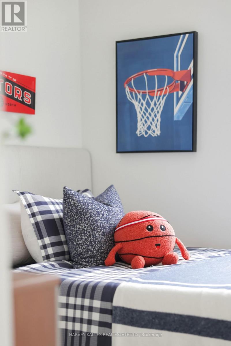 599 Soudan Avenue, Toronto, Ontario  M4S 1X1 - Photo 39 - C13020224