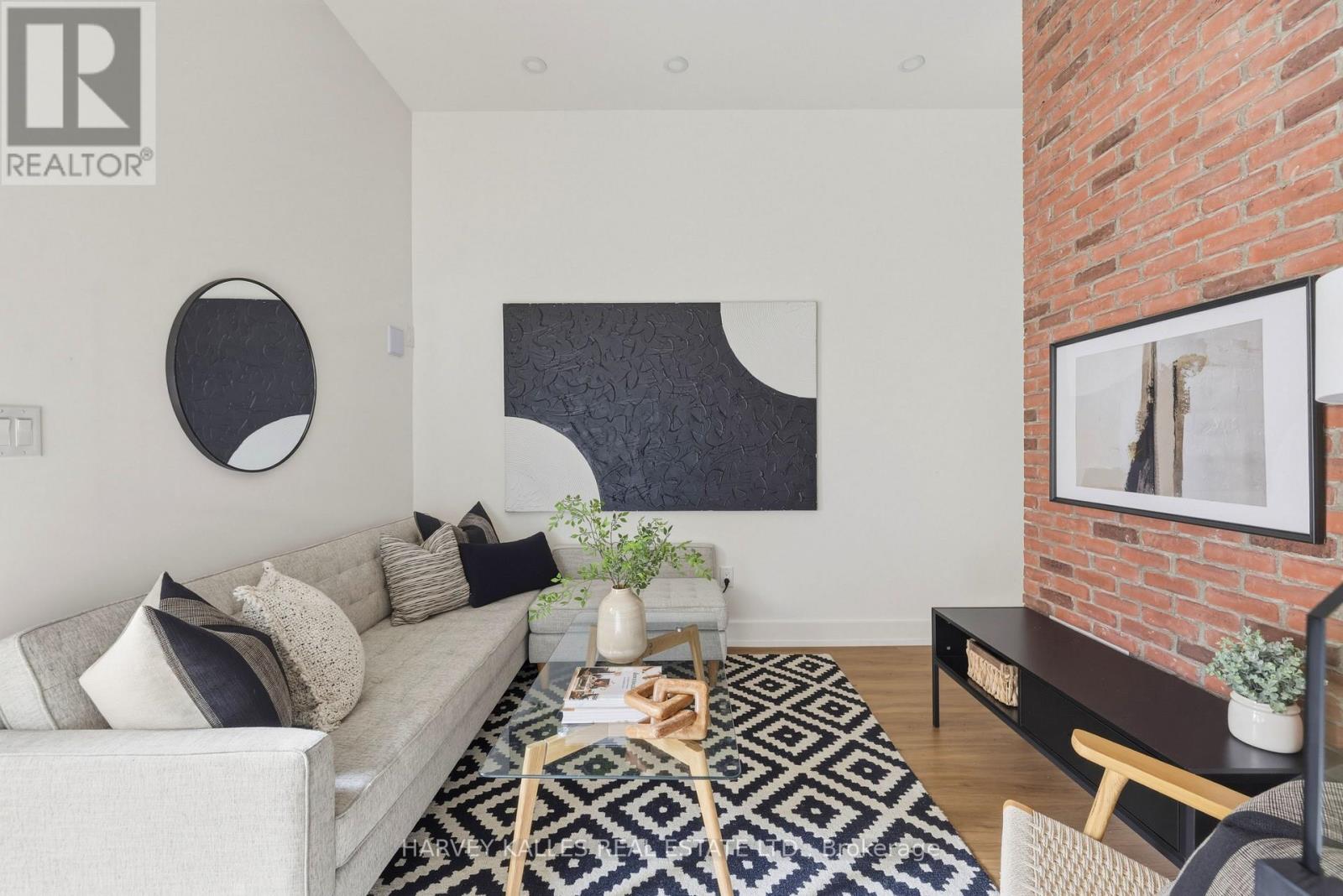 599 Soudan Avenue, Toronto, Ontario  M4S 1X1 - Photo 43 - C13020224