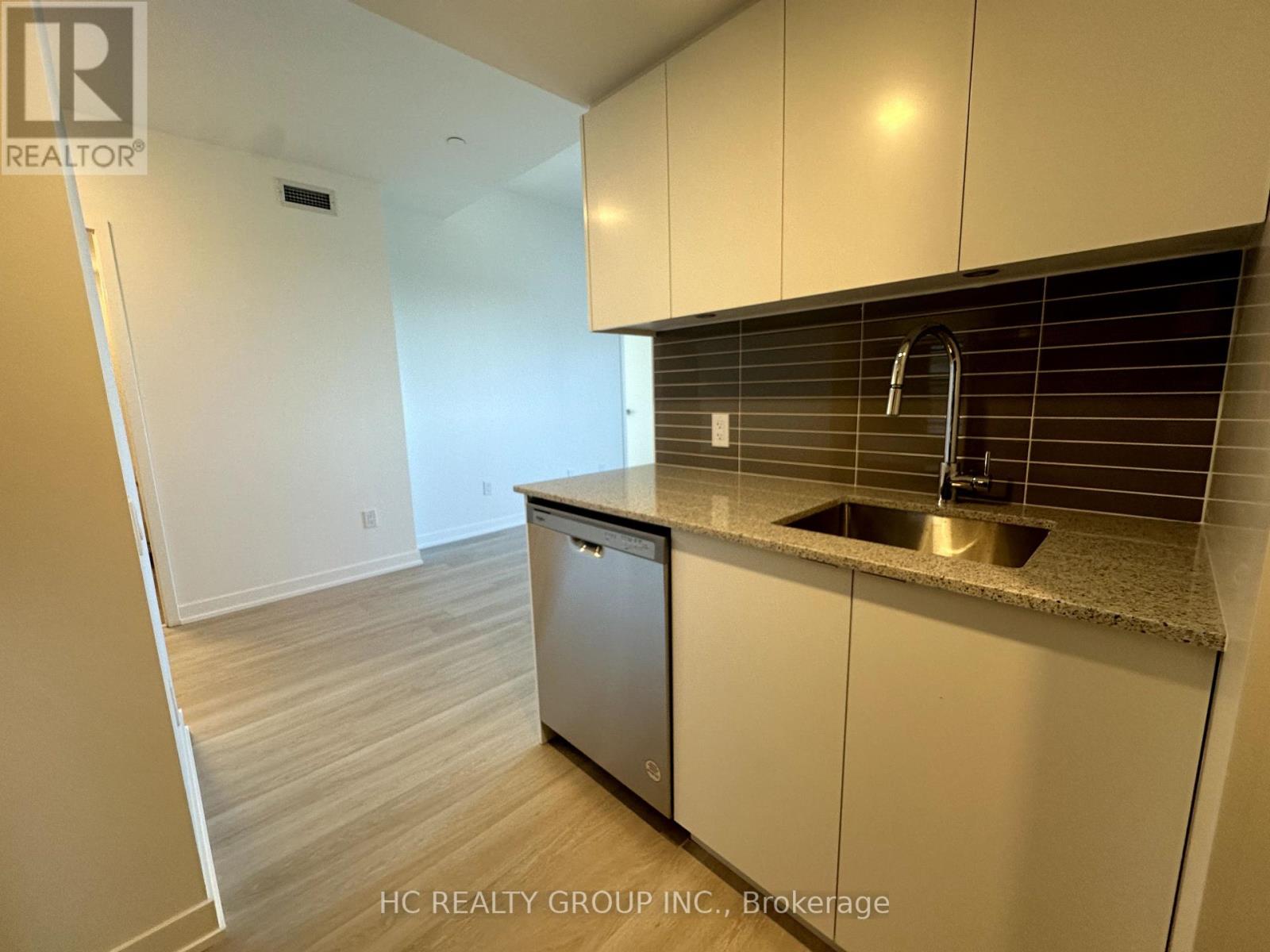 810 - 500 Wilson Avenue, Toronto, Ontario  M3H 0E5 - Photo 4 - C13020292