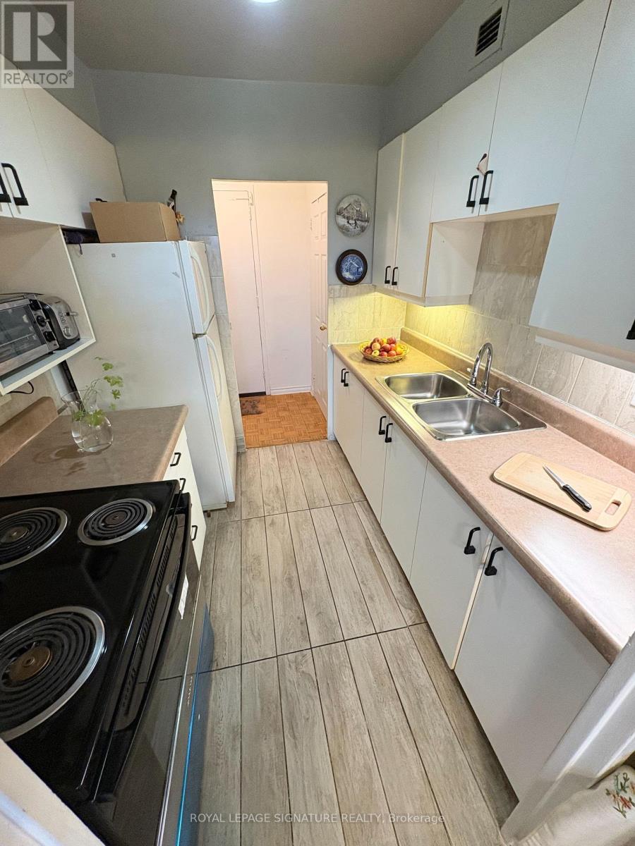 112 - 70 Old Sheppard Avenue, Toronto, Ontario  M2J 3L6 - Photo 11 - C13020302