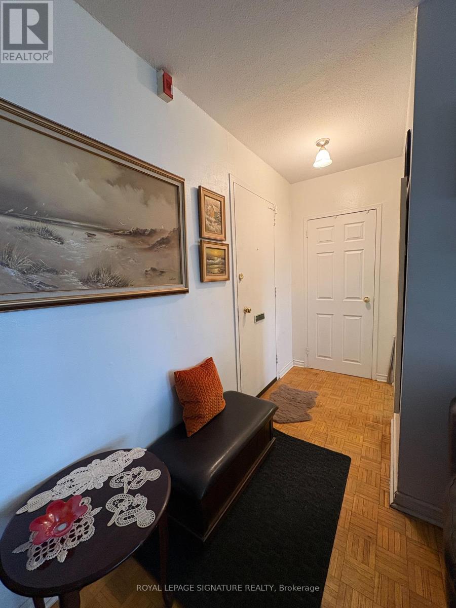 112 - 70 Old Sheppard Avenue, Toronto, Ontario  M2J 3L6 - Photo 4 - C13020302