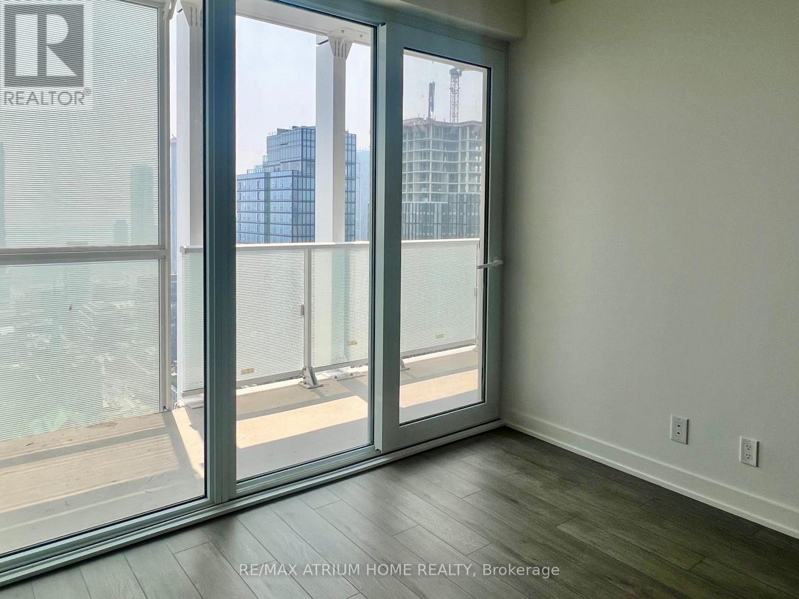 4705 - 88 Queen Street E, Toronto, Ontario  M5C 0B6 - Photo 9 - C13020356