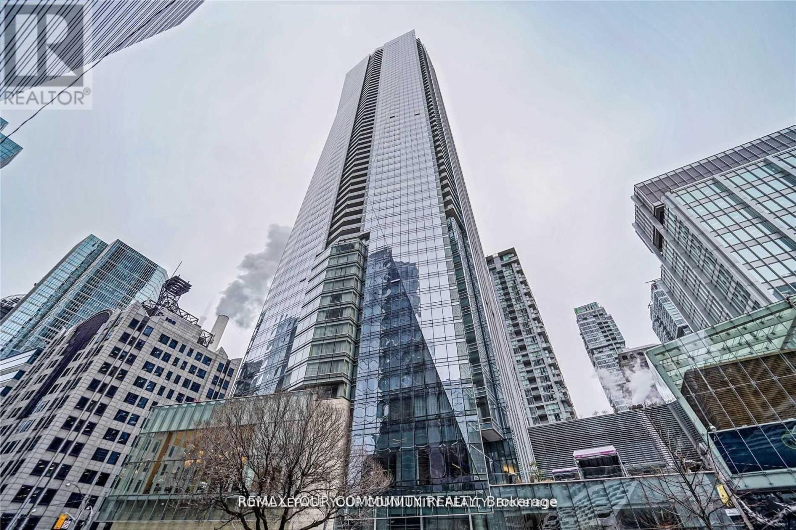 5207 - 180 UNIVERSITY AVENUE, Toronto, Ontario