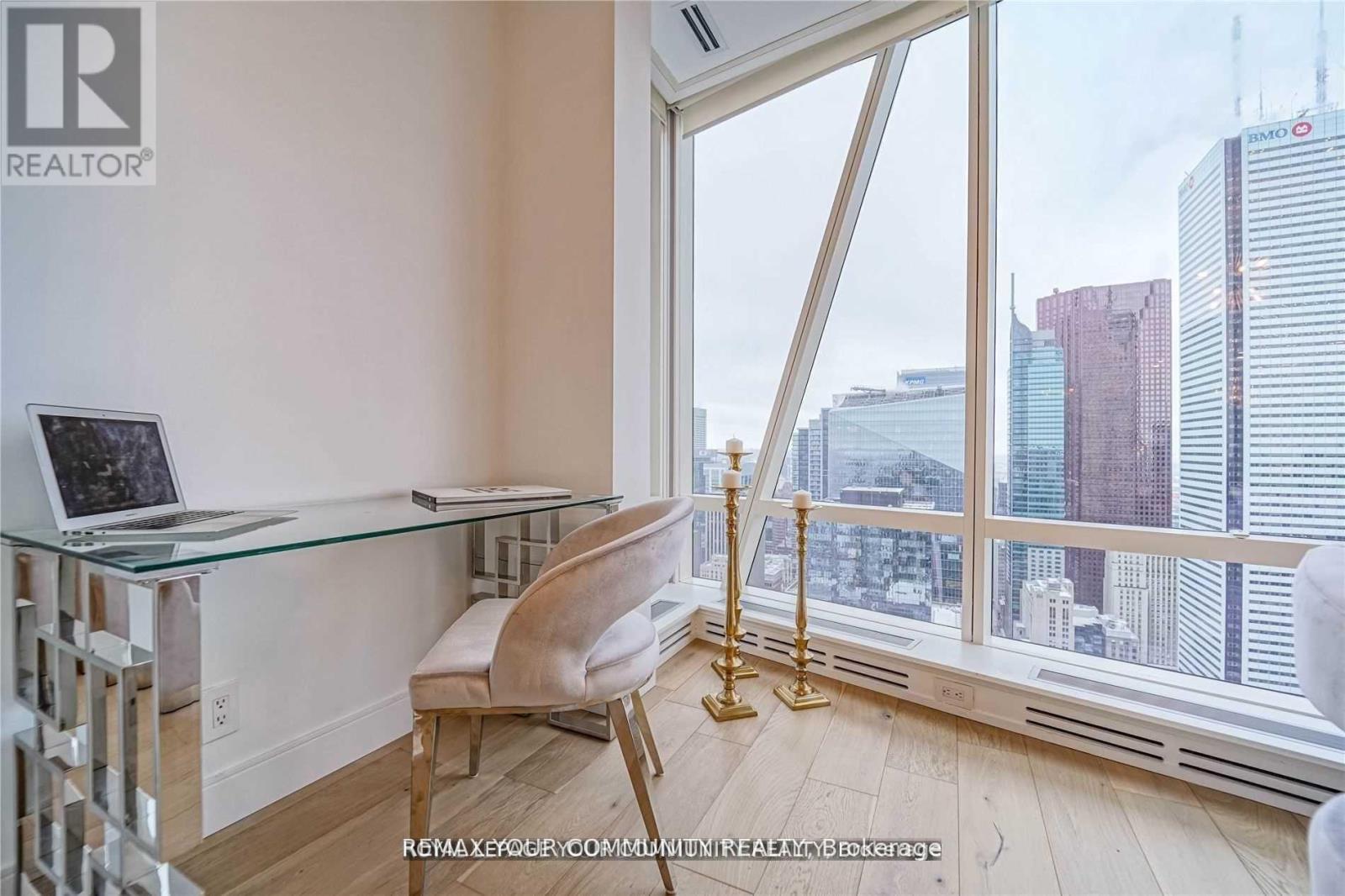 5207 - 180 University Avenue, Toronto, Ontario  M5H 0A2 - Photo 11 - C13020472