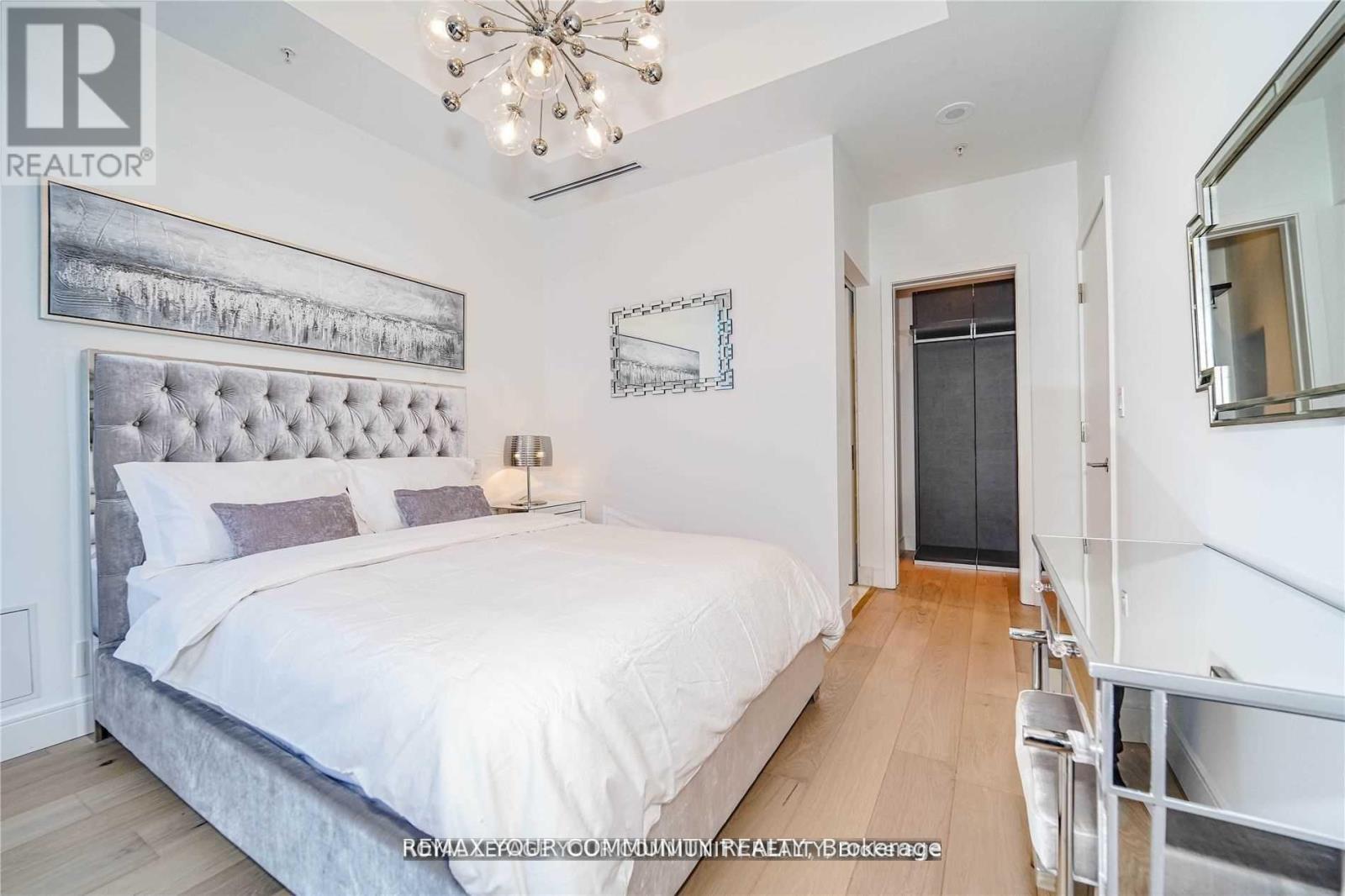 5207 - 180 University Avenue, Toronto, Ontario  M5H 0A2 - Photo 14 - C13020472