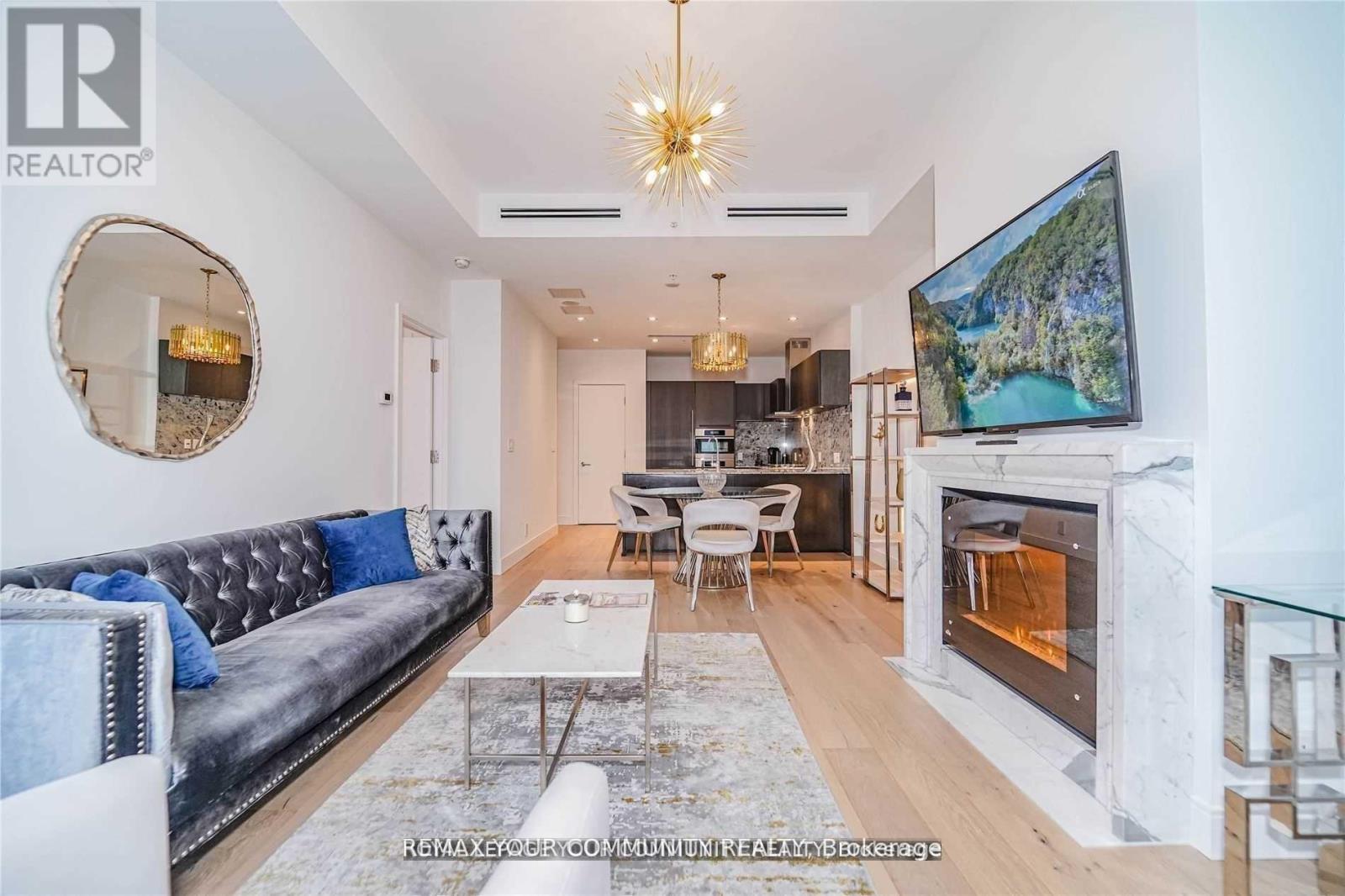 5207 - 180 University Avenue, Toronto, Ontario  M5H 0A2 - Photo 4 - C13020472