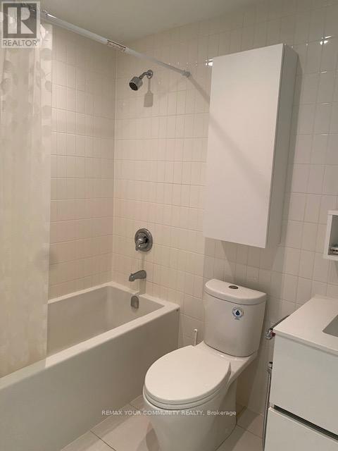 514 - 377 Madison Avenue, Toronto, Ontario  M4V 3E1 - Photo 21 - C13020520