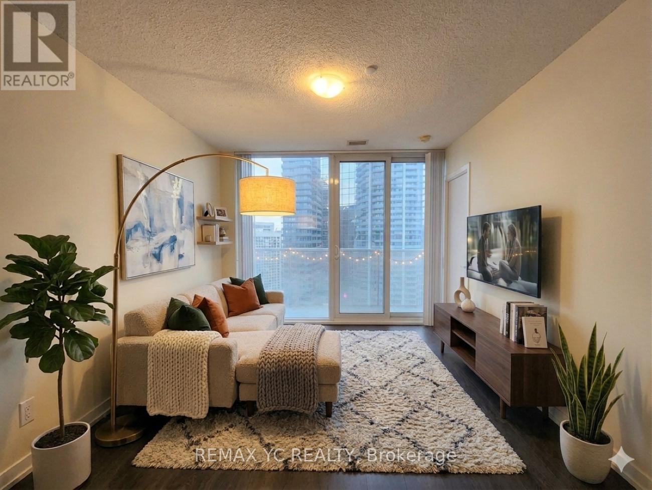 2909 - 100 HARBOUR STREET, Toronto, Ontario