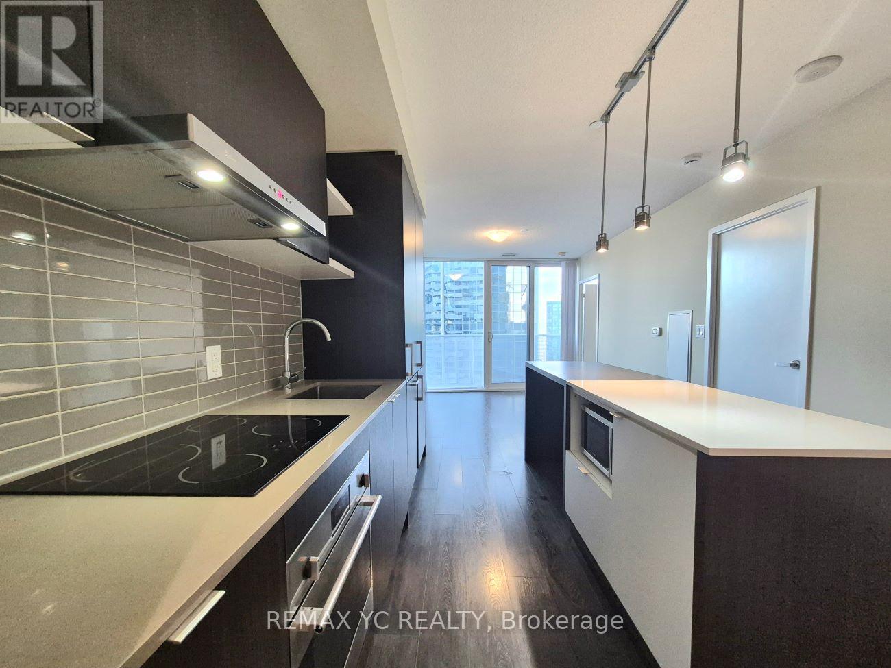 2909 - 100 Harbour Street, Toronto, Ontario  M5J 0B5 - Photo 3 - C13020540