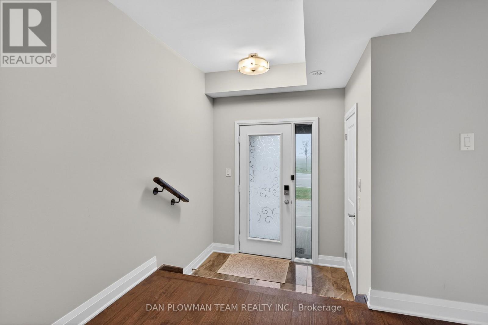 779 Port Darlington Road, Clarington, Ontario  L1C 3K3 - Photo 12 - E13020394