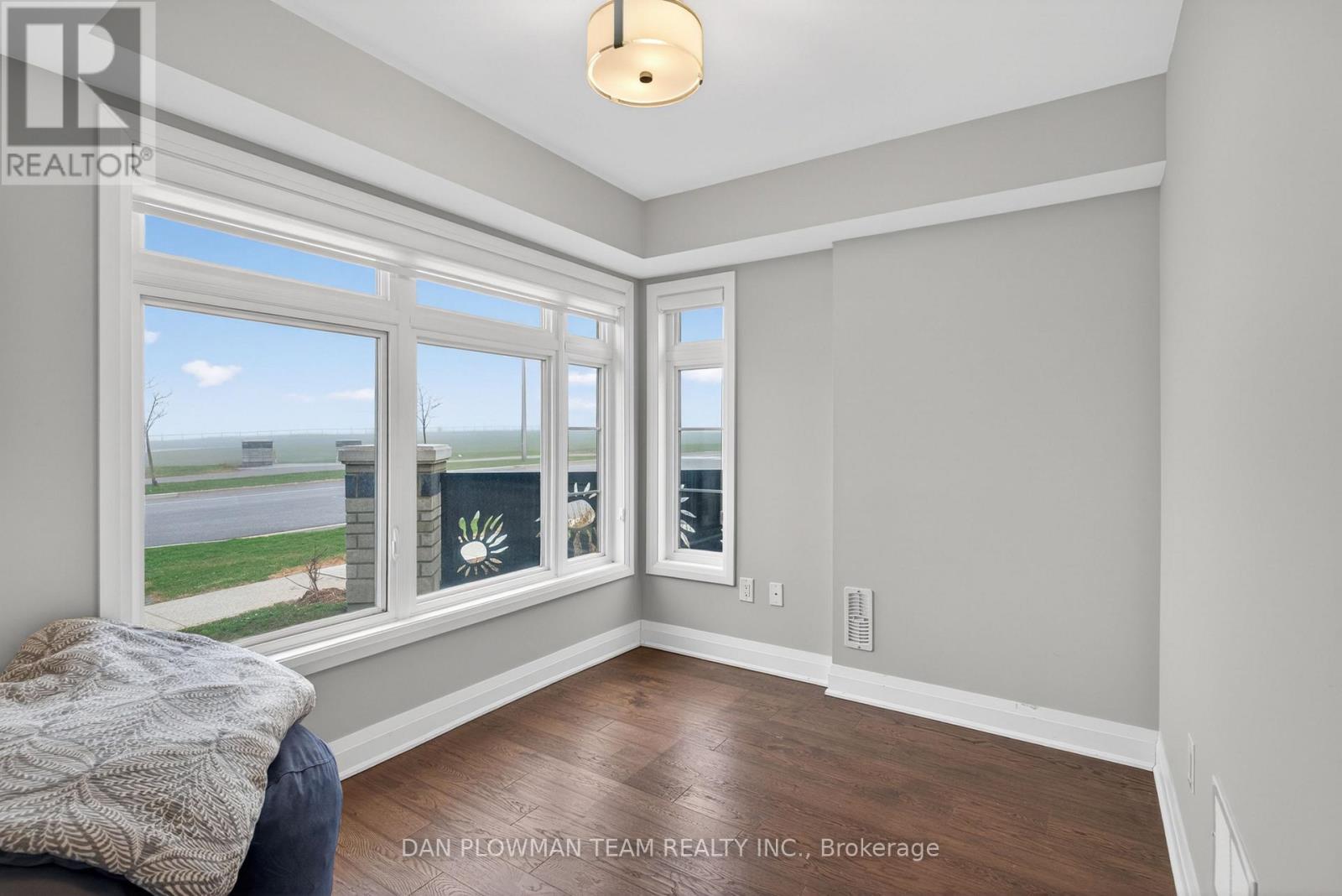 779 Port Darlington Road, Clarington, Ontario  L1C 3K3 - Photo 13 - E13020394