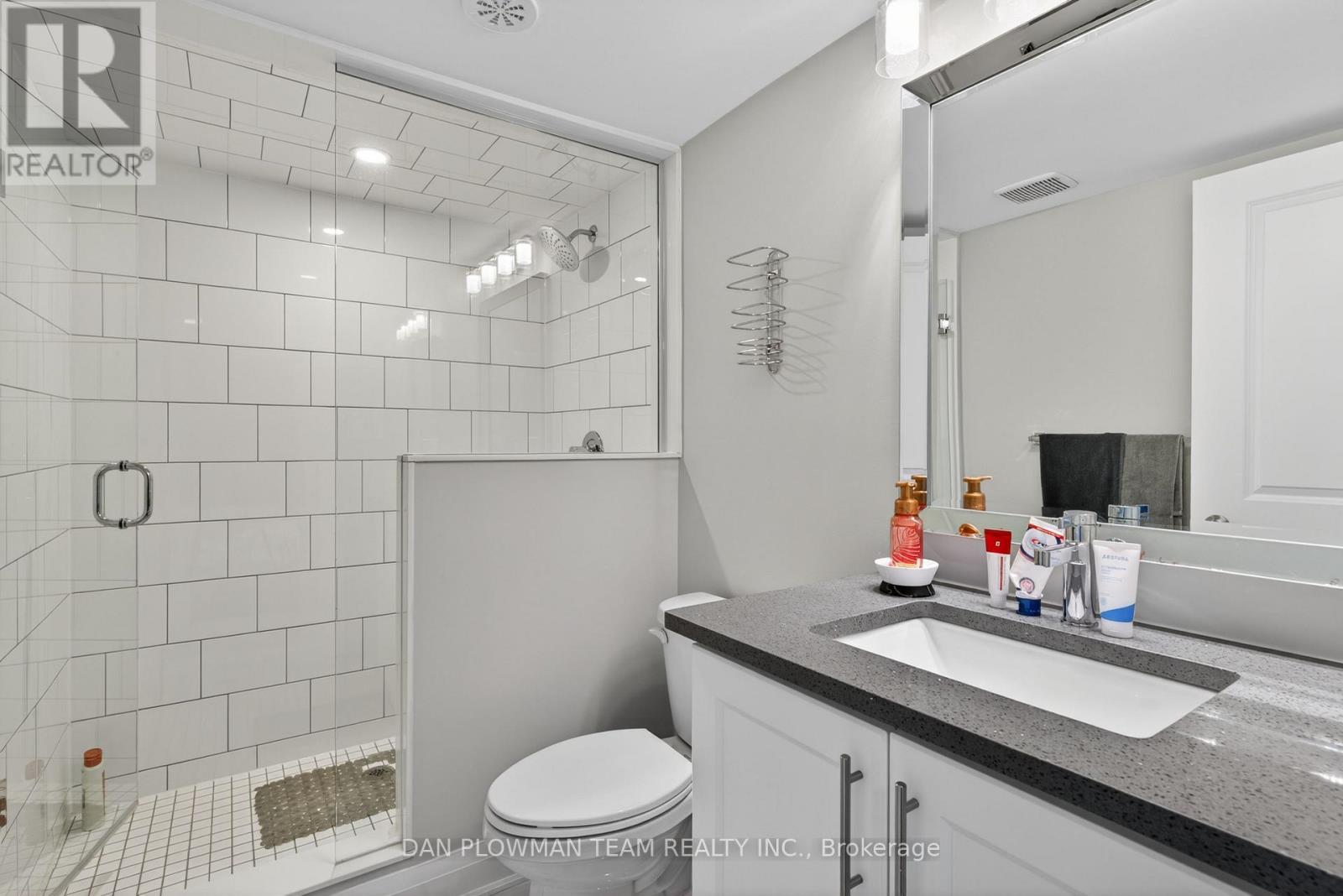 779 Port Darlington Road, Clarington, Ontario  L1C 3K3 - Photo 17 - E13020394