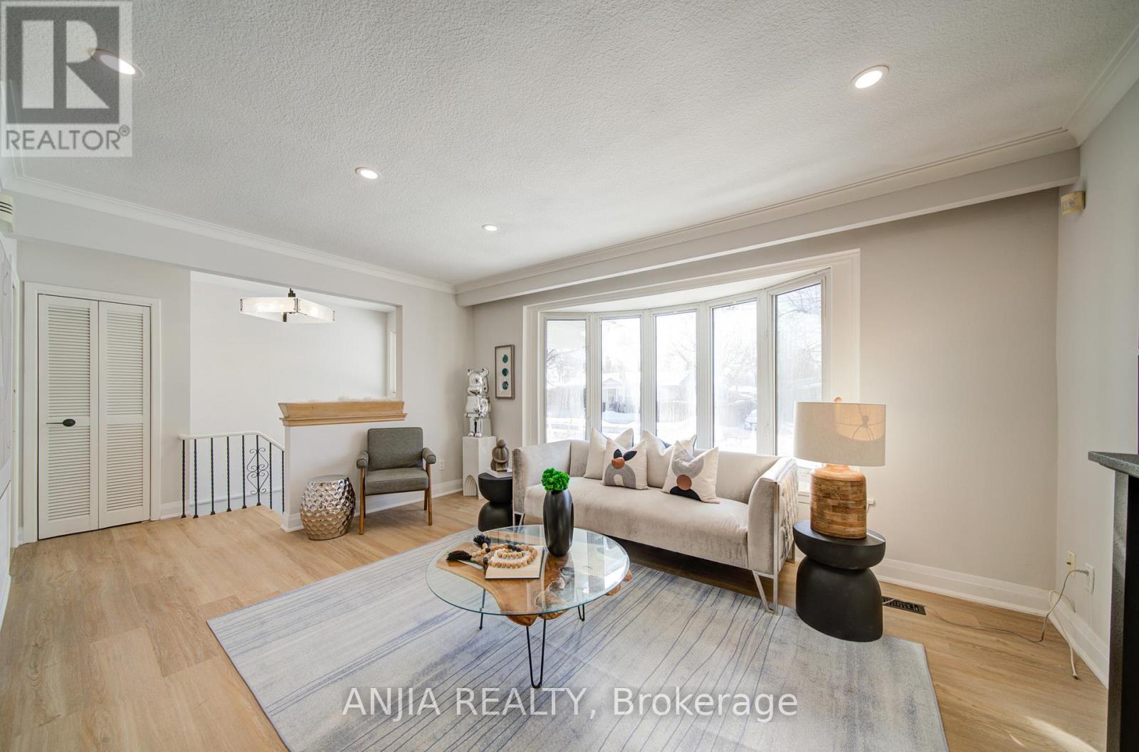 36 Birchard Street, Toronto, Ontario  M1T 1Z2 - Photo 12 - E13020426